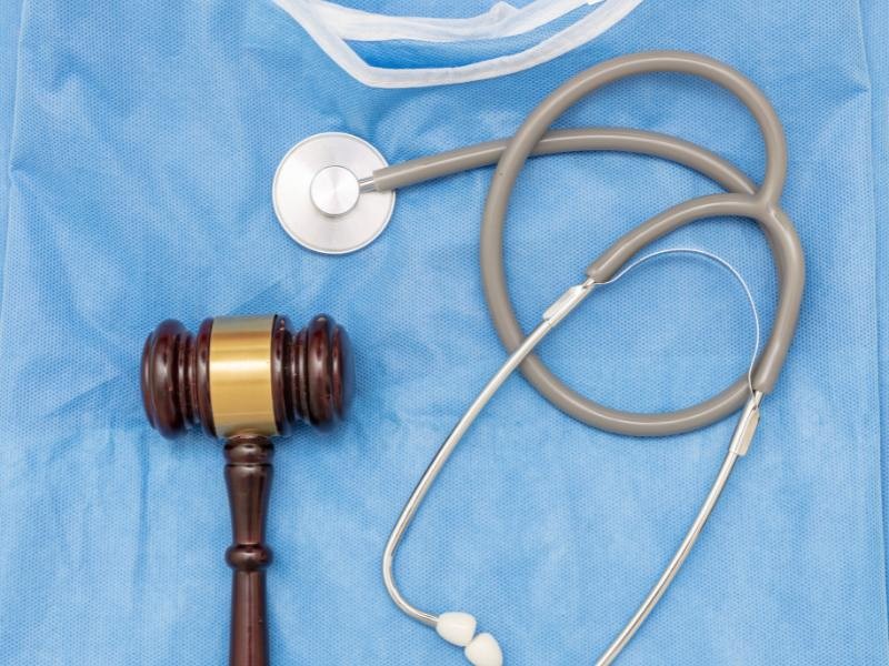 Erro Hospitalar e Falecimento do Paciente: Entenda Seus Direitos e Como Proceder