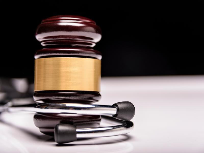 Qual é a Diferença entre Negligência Médica e Erro de Julgamento?