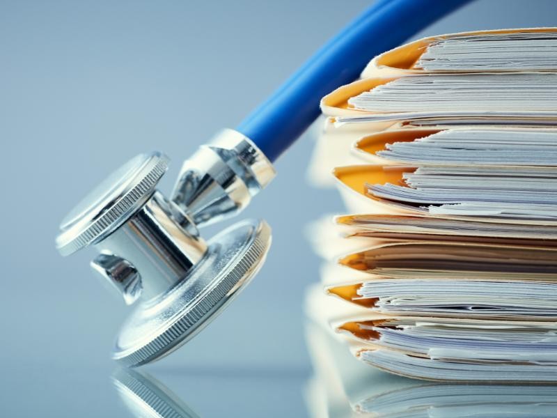 Quais São as Qualidades de um Advogado Especializado em Negligência Médica